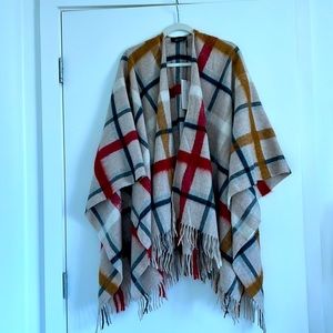NWT Karen Millen Ruana Wrap